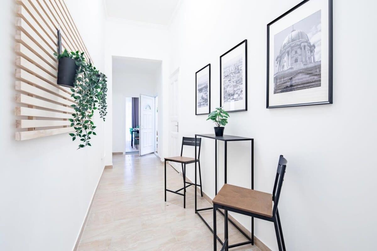 Central - New - Comfy Ac Studio Budapeszt Zewnętrze zdjęcie